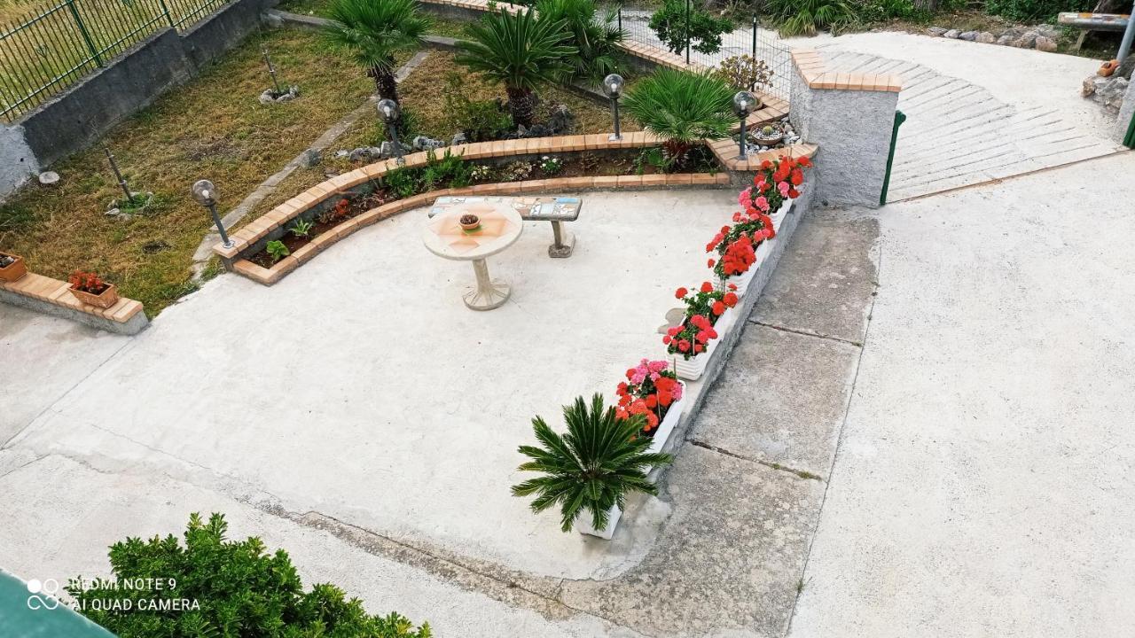 B&B Vannefora Сан-Никола-Арчелла Экстерьер фото
